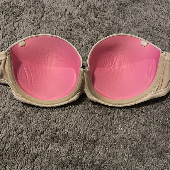 PINK Nude Strapless Bra - Picture 4 of 9